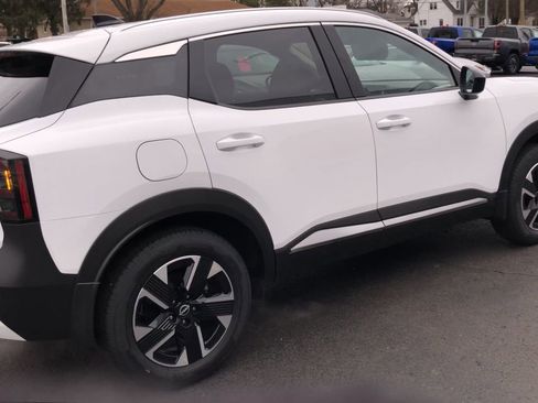 New 2026 Nissan Kicks SV w/ SV Premium Package image 8