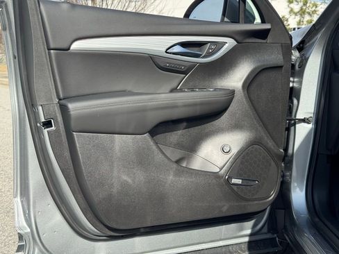 New 2026 Buick Envision Avenir image 18