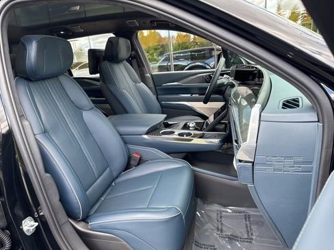 New 2025 Cadillac Escalade IQ Sport 2 image 22