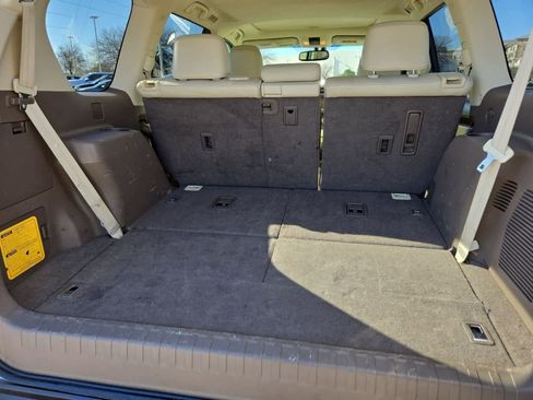 Used 2014 Lexus GX 460 w/ Premium Package image 35