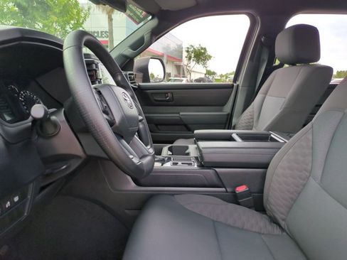 Used 2025 Toyota Tundra SR w/ SR Tow Package AWD/4WD image 16