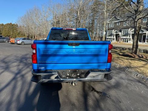 Used 2025 Chevrolet Silverado 1500 LT image 25
