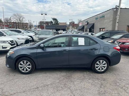 Used 2016 Toyota Corolla LE image 5