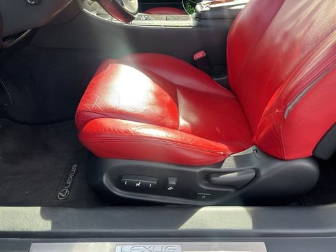 Used 2014 Lexus IS 250C w/ Luxury Package image 20