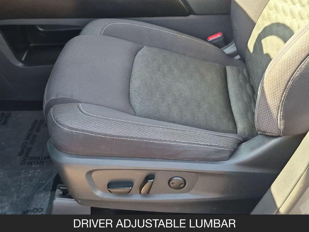Used 2022 Nissan Pathfinder SV FWD image 15