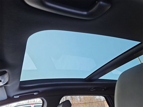 Used 2025 Kia Sportage X-Line w/ Premium Package image 17