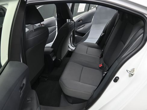 Used 2026 Toyota Corolla LE FWD image 13