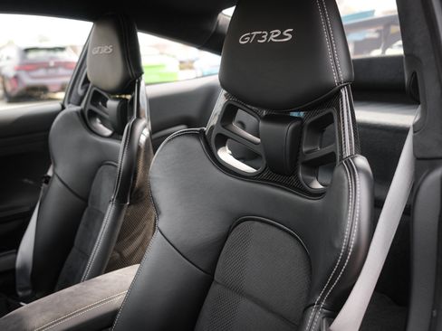 Used 2019 Porsche 911 GT3 RS image 30