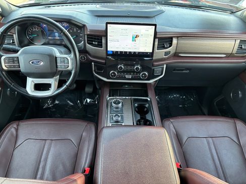 Used 2023 Ford Expedition Max Limited image 20