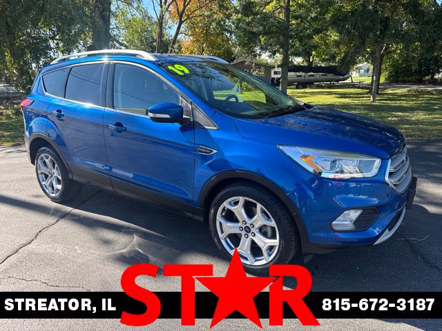 Used 2019 Ford Escape Titanium FWD image 1