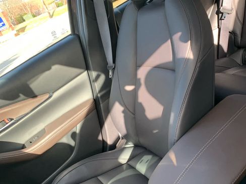 Used 2025 MAZDA CX-30 2.5 Turbo w/ Premium Plus Pkg image 21