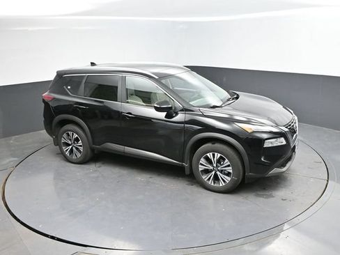 Used 2023 Nissan Rogue SV w/ SV Premium B Package AWD/4WD image 28