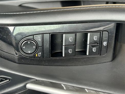 Used 2024 MAZDA CX-30 AWD 2.5 S w/ Select Sport Pkg image 21