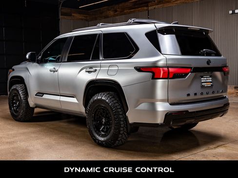 Used 2024 Toyota Sequoia Platinum image 7