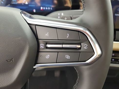 New 2026 Chevrolet Equinox ACTIV AWD/4WD image 24