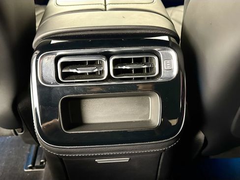Used 2023 Mercedes-Benz S 580 4MATIC Sedan image 26