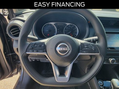 Used 2022 Nissan Kicks S FWD image 20