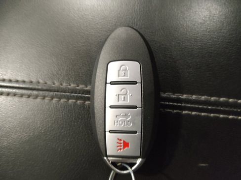 Used 2022 Nissan Sentra S FWD image 32