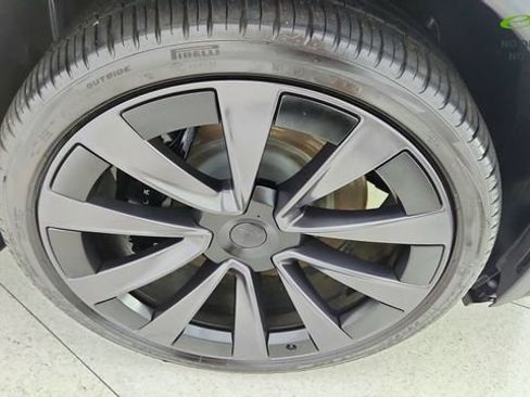 Used 2024 Tesla Model X AWD/4WD image 61