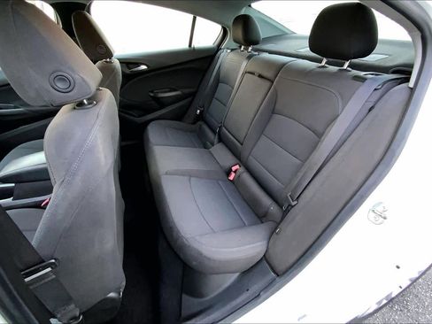 Used 2019 Chevrolet Cruze LT w/ LT Fleet Convenience Package image 19