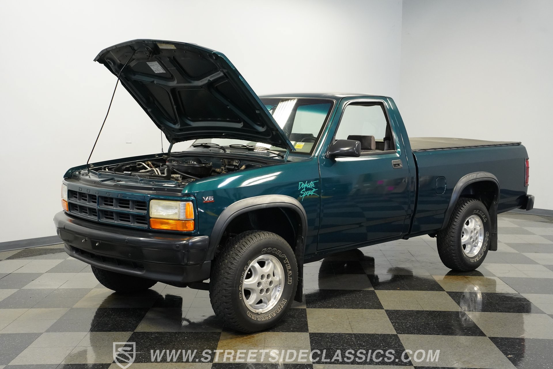 Used 1995 Dodge Dakota Sport AWD/4WD image 32