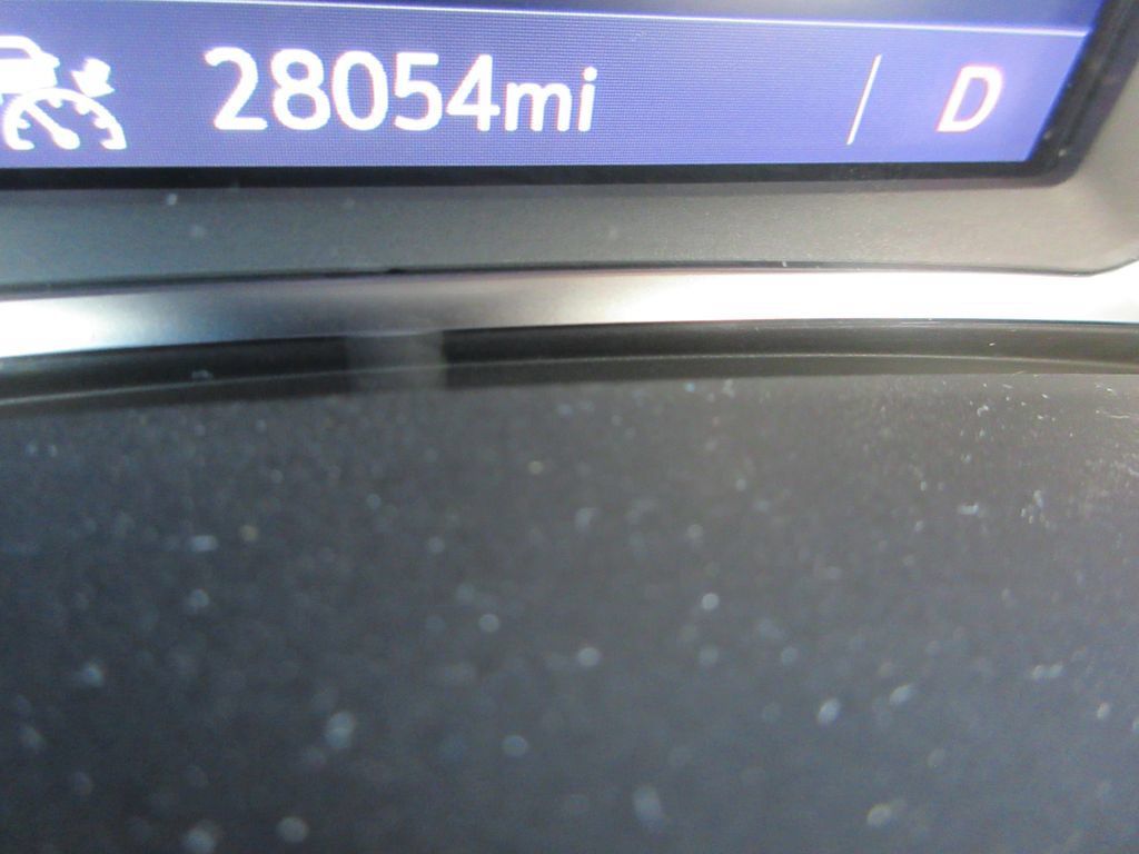 Certified 2024 GMC Terrain SLT w/ Elevation Edition AWD/4WD image 35