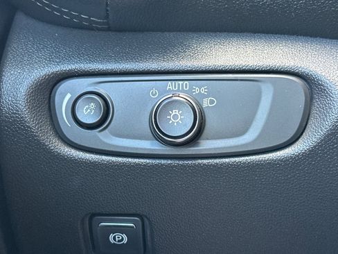 Certified 2020 Chevrolet Blazer LT FWD image 35