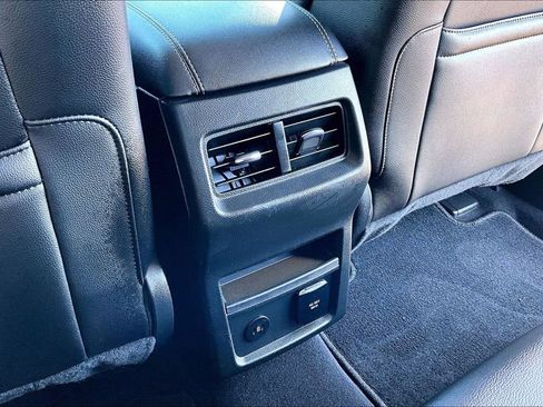 Certified 2023 Ford Edge Titanium w/ Cargo Accessory Package image 33