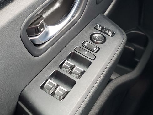 Certified 2025 Honda Pilot Elite image 19