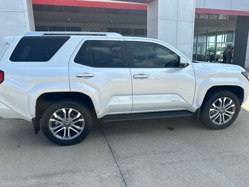 Used 2025 Toyota 4Runner Limited RWD image 7