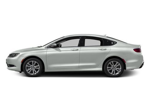 Used 2016 Chrysler 200 Limited FWD image 3