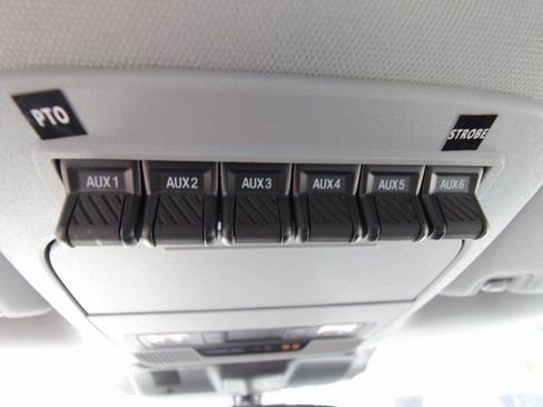 New 2024 Ford F550 4x4 Regular Cab Super Duty image 27