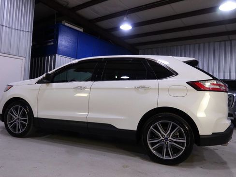 Used 2021 Ford Edge Titanium w/ Class II Trailer Tow Package image 2