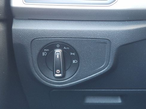 Used 2019 Volkswagen Atlas SE image 22