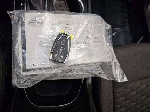 Used 2020 Chevrolet Equinox LT w/ Driver Convenience Package FWD image 23