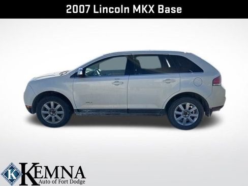 Used 2007 Lincoln MKX Base image 6