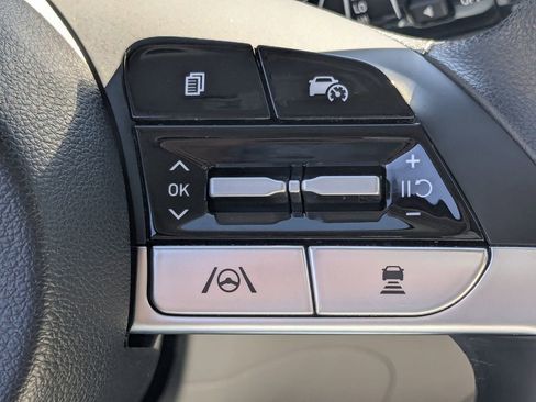 Used 2022 Hyundai Tucson SEL w/ Cargo Package image 12