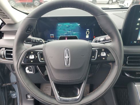 New 2026 Lincoln Aviator Premiere image 15