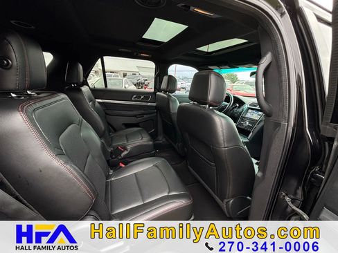 Used 2017 Ford Explorer Sport w/ Equipment Group 401A AWD/4WD image 41