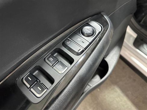 Used 2020 Kia Optima SX image 31