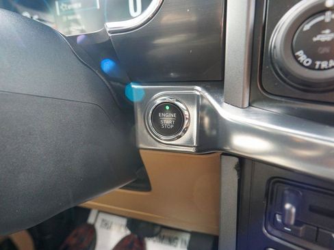 Used 2021 Ford F150 Lariat AWD/4WD image 28