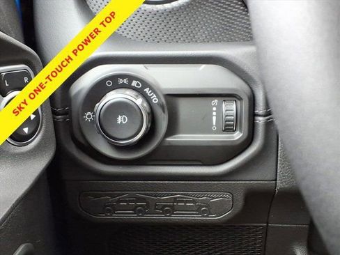 New 2026 Jeep Wrangler Unlimited Rubicon w/ Safety Group image 15