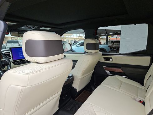 Used 2024 Toyota Tundra 1794 Edition image 7