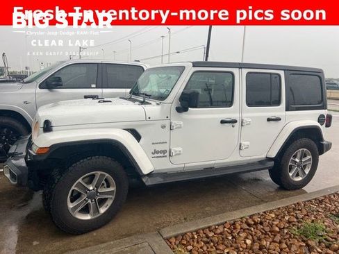Used 2020 Jeep Wrangler Unlimited Sahara AWD/4WD image 1