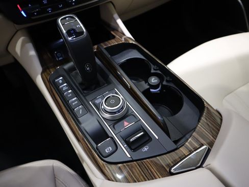 Used 2022 Maserati Levante GT image 35