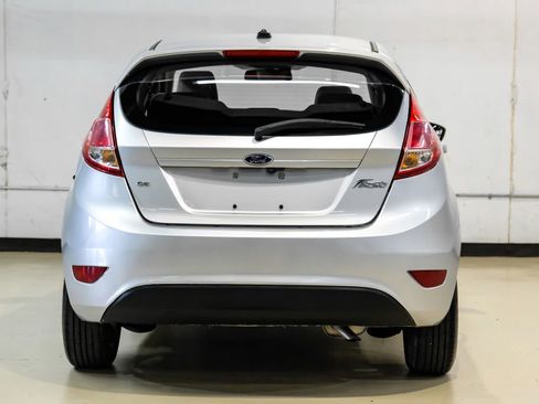 Used 2019 Ford Fiesta SE image 8