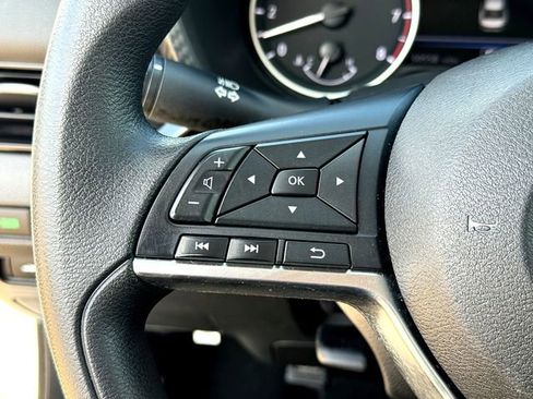 Used 2024 Nissan Sentra SV image 13