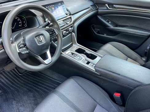 Used 2021 Honda Accord EX image 11