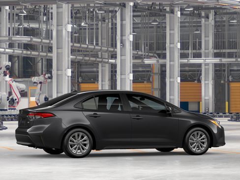 New 2026 Toyota Corolla LE w/ LE Premium Package FWD image 11