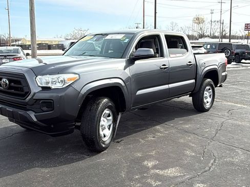 Certified 2023 Toyota Tacoma SR image 3